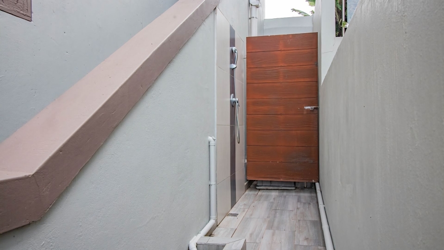 3 Bedroom Property for Sale in Winterstrand Eastern Cape